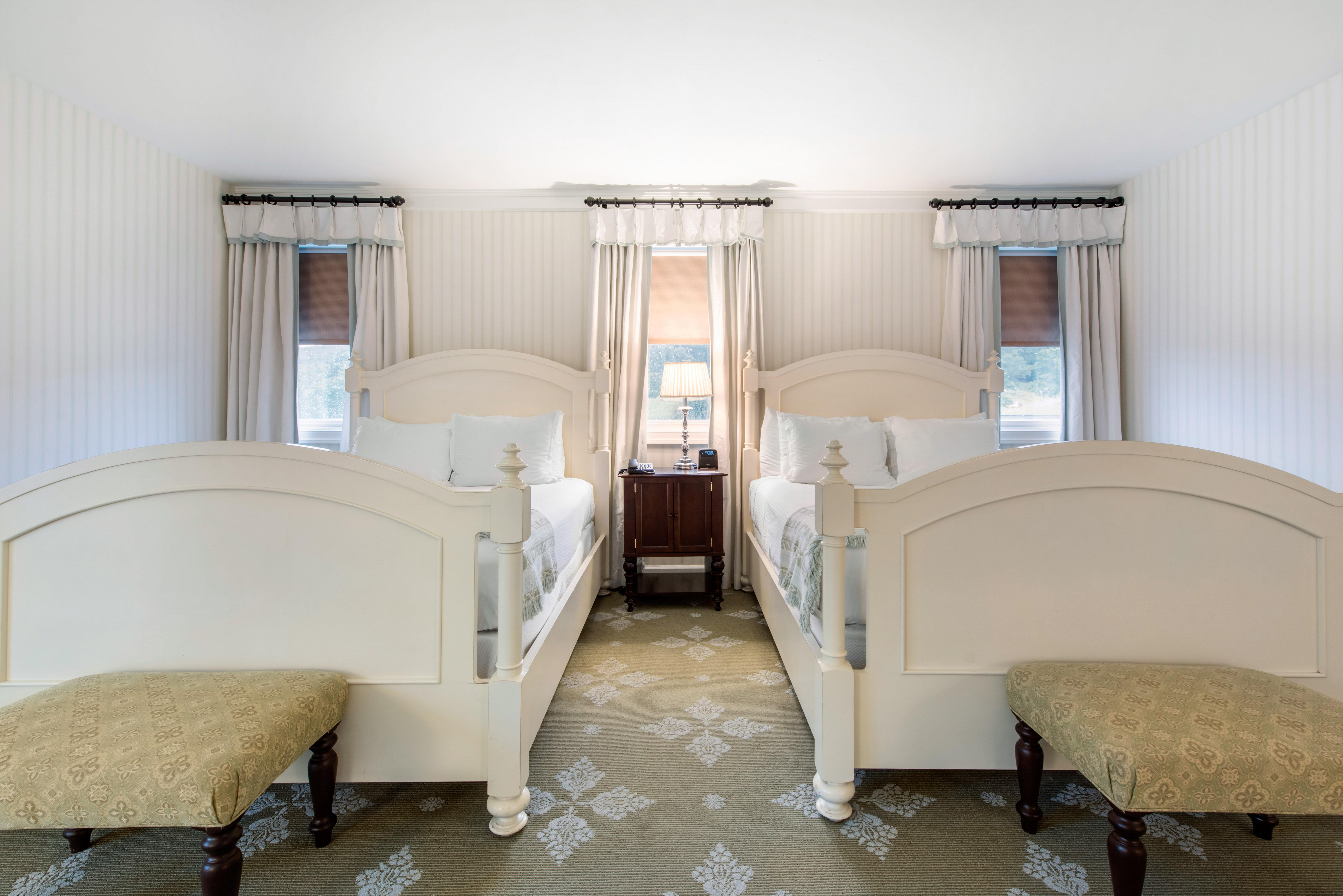 Omni Bedford Springs Resort & Spa Exterior photo