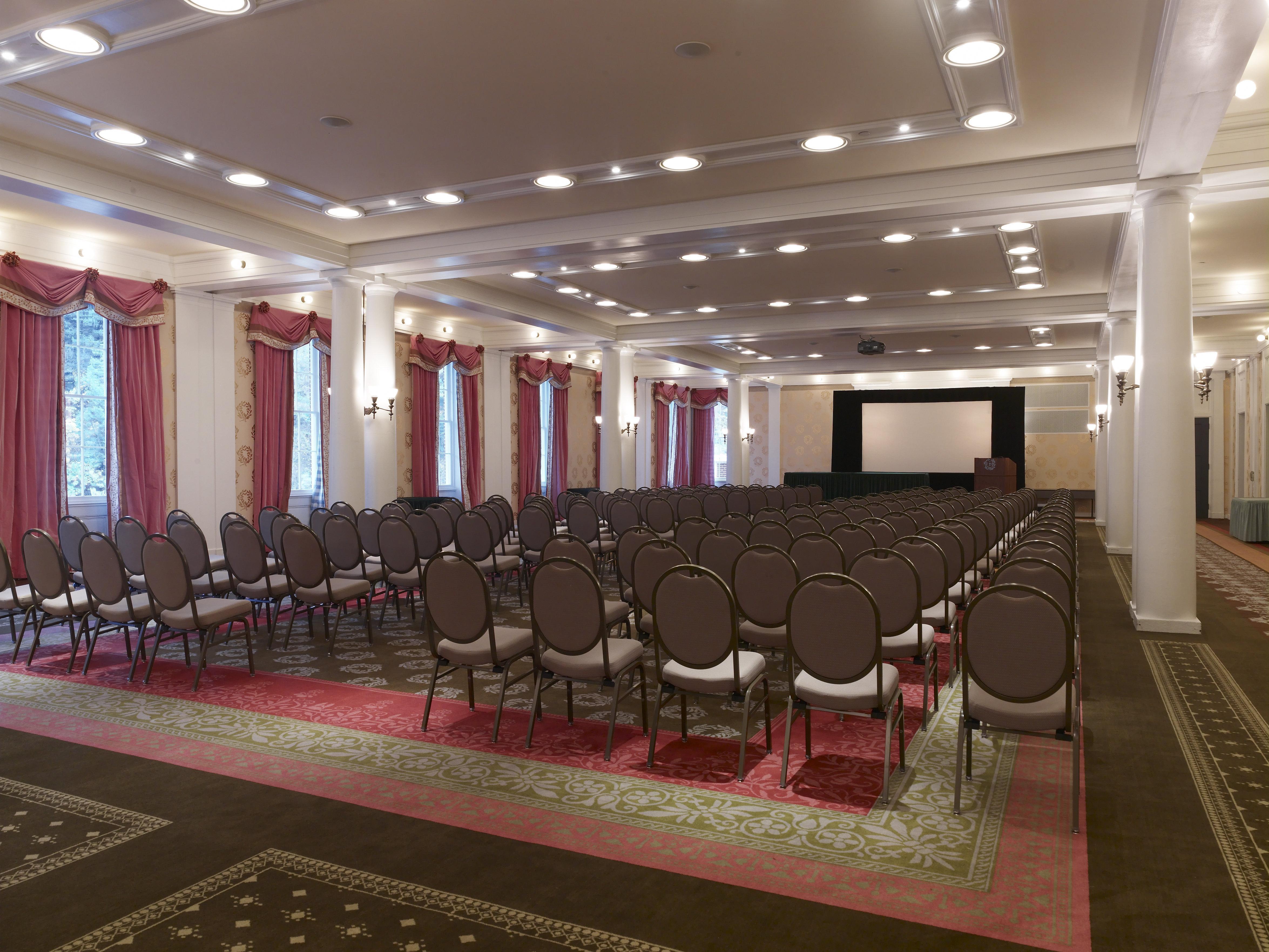 Omni Bedford Springs Resort & Spa Exterior photo
